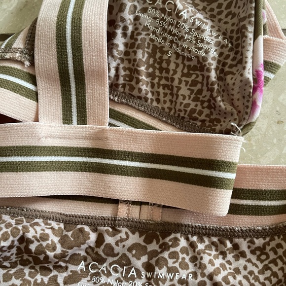 Acacia set - Picture 2 of 2